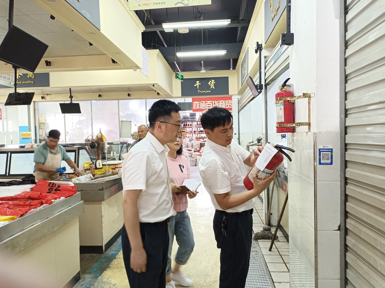 管好“菜籃子”，守護(hù)“大民生”國資運(yùn)營公司開展菜市場大巡查