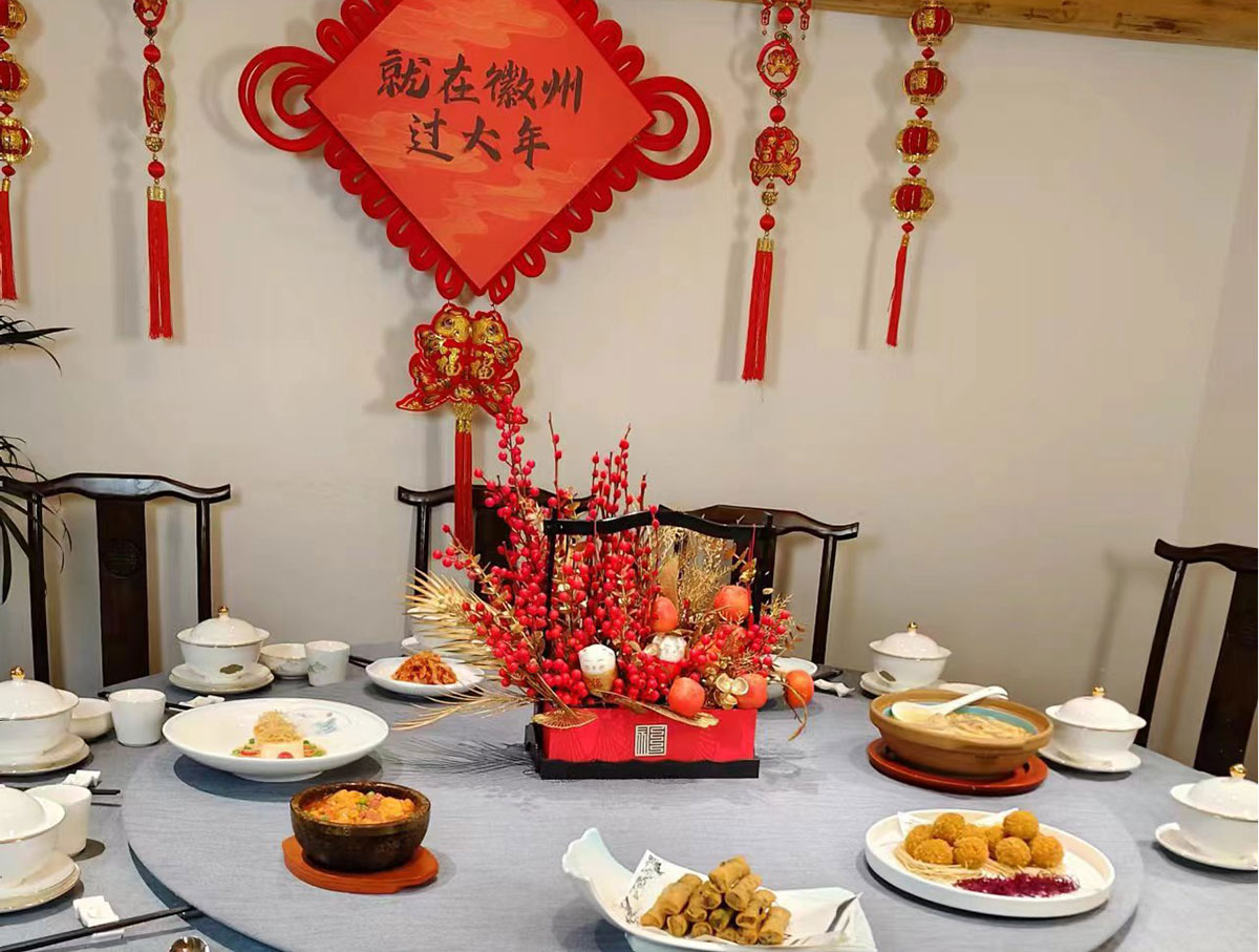 篁南公司謀發(fā)展，南溪南里話振興