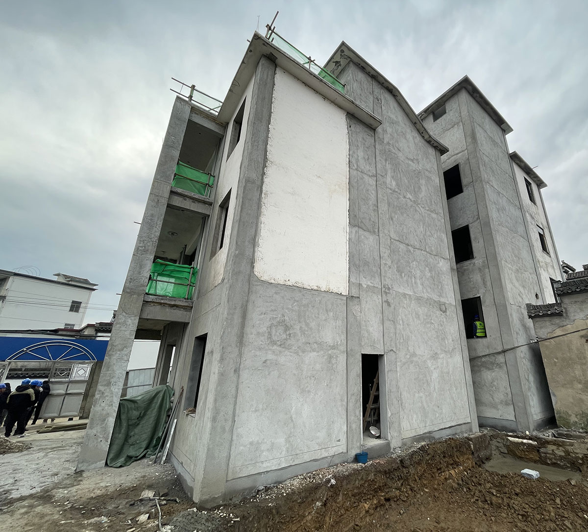 黨建引領(lǐng)進(jìn)工地，支部聯(lián)動(dòng)促發(fā)展